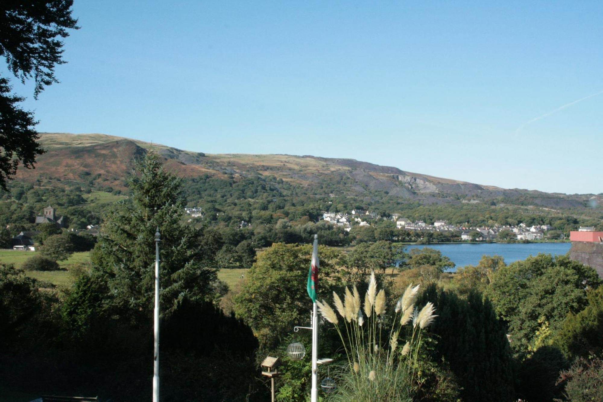 לאנבריס Padarn Apartment At Glanybala Holidays מראה חיצוני תמונה